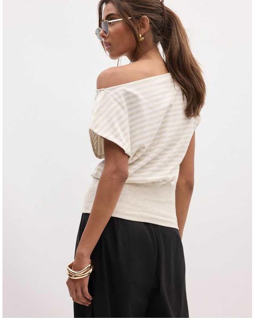 Stradivarius White Fitted Striped Boat Neck T-shirt