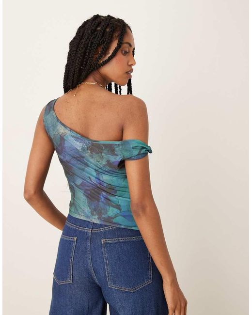 Top Ceñido Con Azul Y Hombro Descubierto Retorcido De (Parte De Un Conjunto) ASOS de color Blue