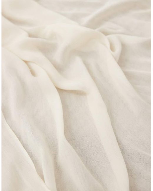Iyal Natural Light Weight Headscarf