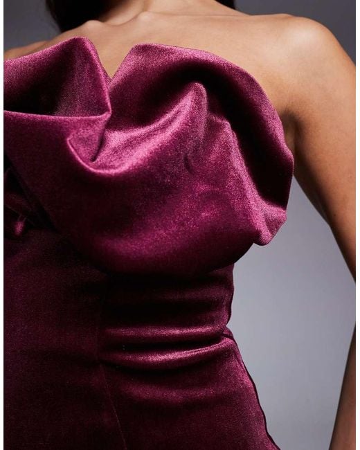 Vestito Midi Strutturato di ASOS in Red