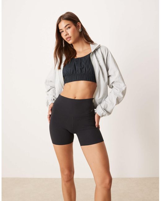 Nike Natural – zenvy dri-fit – weiche shorts
