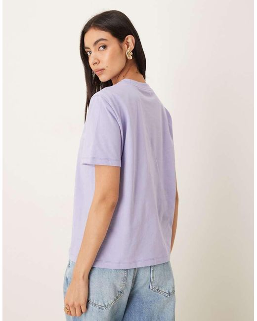 T-Shirt A Maniche Corte Lilla Con Logo A Monogramma Classico di Calvin Klein in Purple