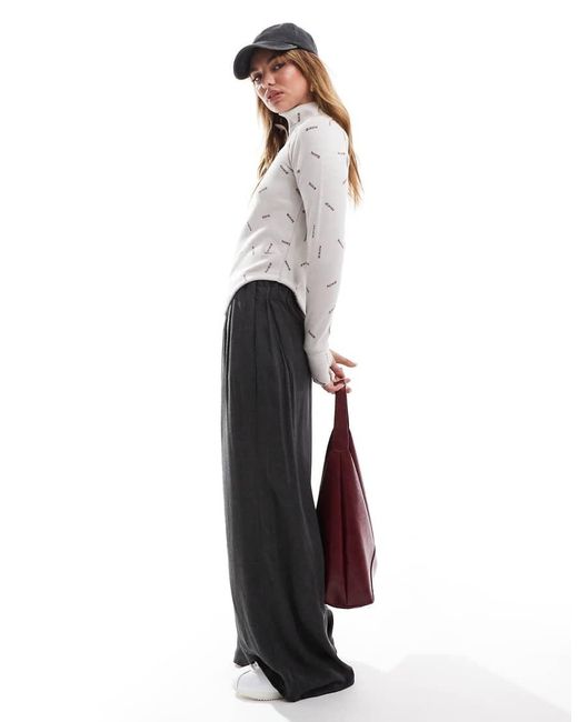 Nike White Swoosh Longsleeve Half Zip Top