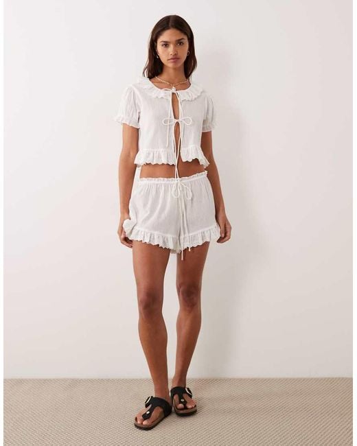 Miss Selfridge White Beach Frill Hem Detail Shorts