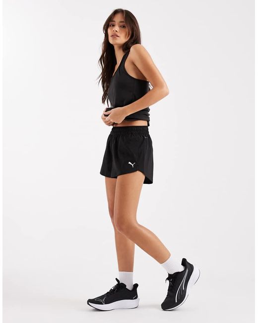 Essential di PUMA in Black