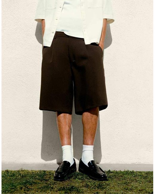 Pull&Bear Natural Smart Bermuda Shorts With Pleats for men