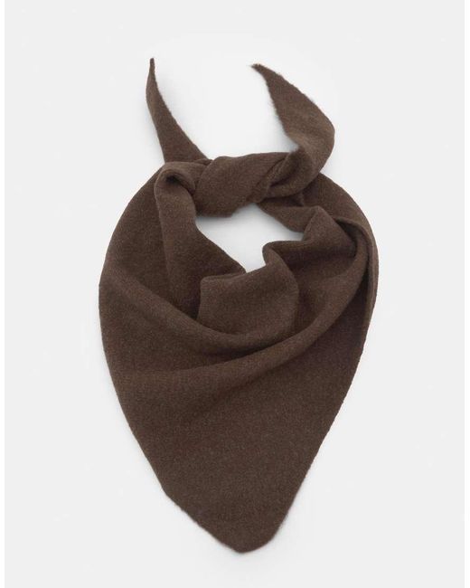 Sciarpa Morbida Al Tatto di Pull&Bear in Brown