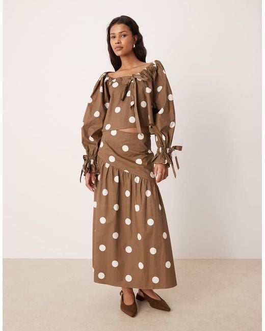 Glamorous Brown Round Neck Slouchy Blouse With Ties
