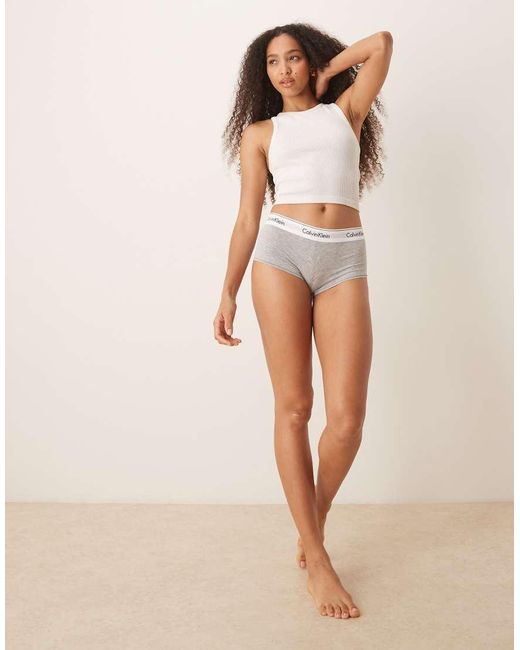 Modern di Calvin Klein in Natural