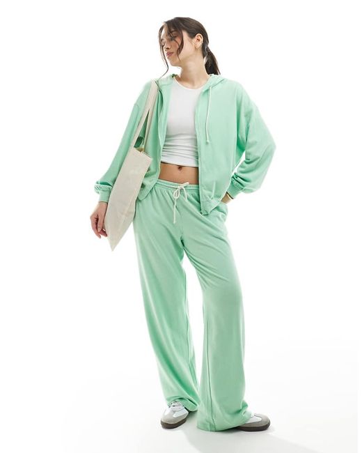 Cotton On Cotton On in het Green