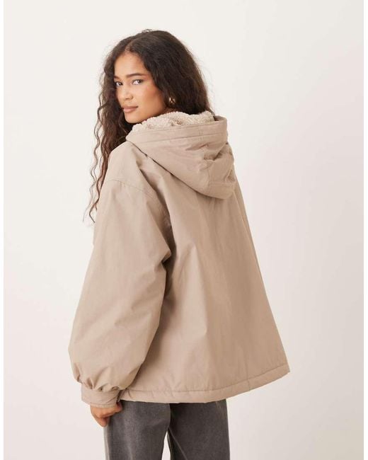 ASOS Oversized Regenjas Met Fleecevoering in het Natural