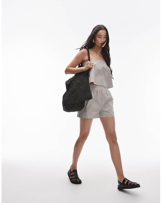 Top A Fascia di TOPSHOP in White