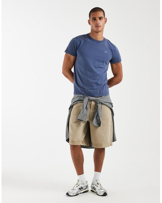 Hollister Blue Slim Fit Icon Logo Crew Neck T-shirt for men