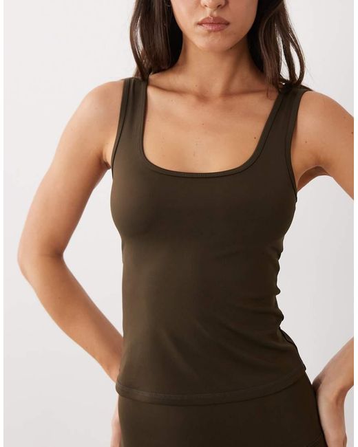 4505 Brown Icon Active Slightly Cropped Tank Top