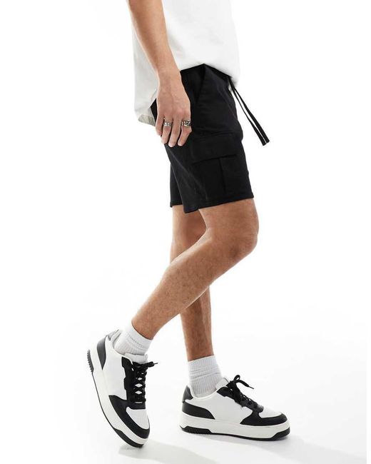 Pantaloncini Cargo Neri di Bershka in White da Uomo