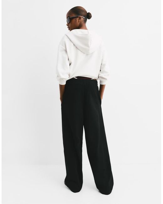 Pull&Bear White Balloon Hoodie