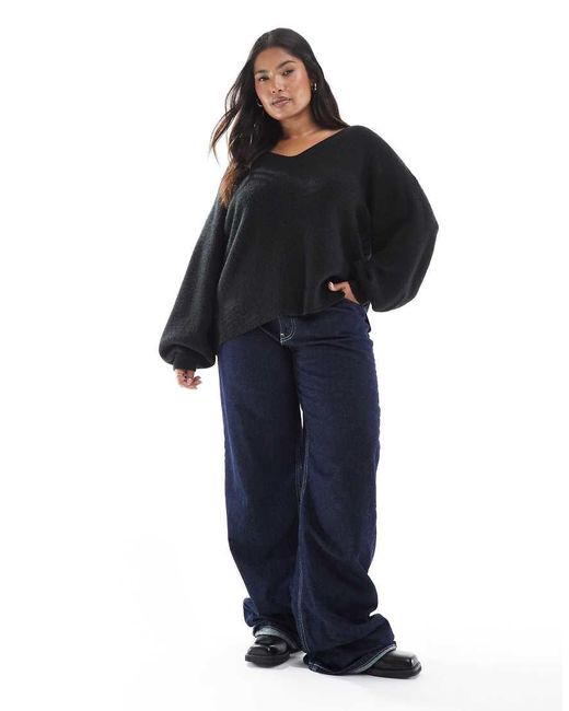Threadbare Plus in het Black