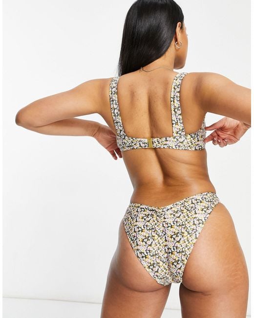 Fashion Union – exklusive, v-förmige bikinihose mit hohem beinausschnitt,  rüschendetail und blumenmuster | Lyst AT