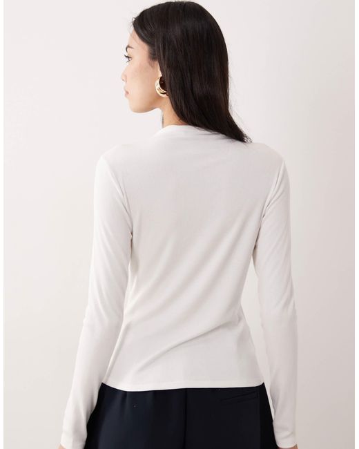 Nobody's Child White Ribbed Grown On Neck Long Sleeved Top