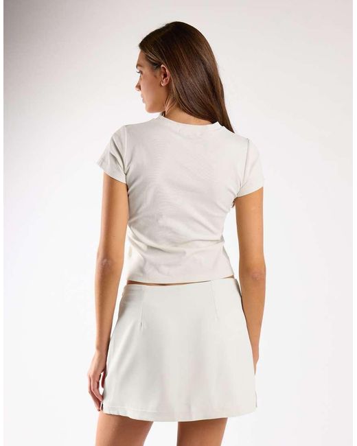 NARRATED White Mini Skorts