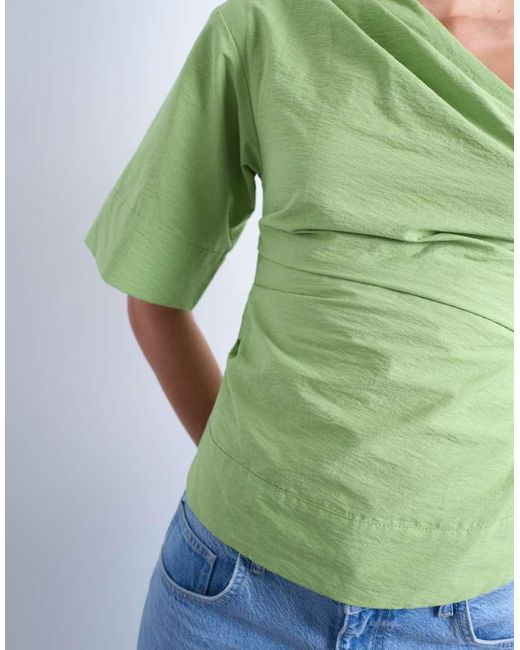 TOPSHOP Green Off Shoulder Drape Neck