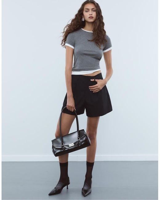 Stradivarius Nette Short Met Plooien in het White