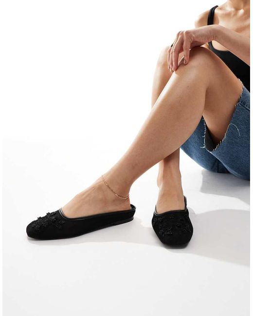 Stradivarius Black Mesh Embroidery Detail Pump