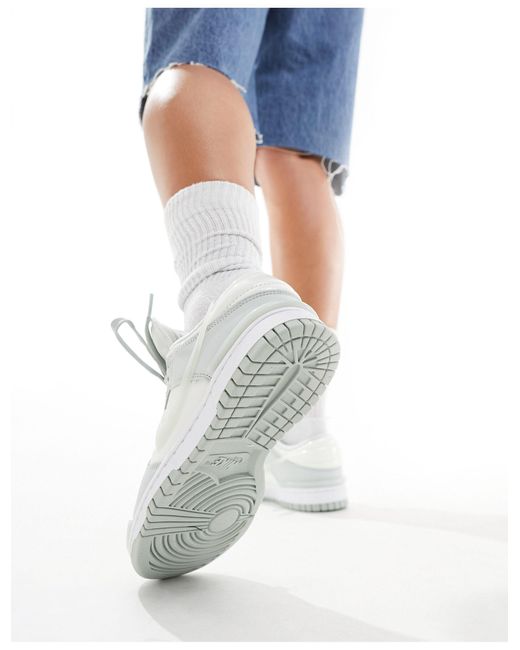 Dunk low twist - sneakers sporco e grigie di Nike in White