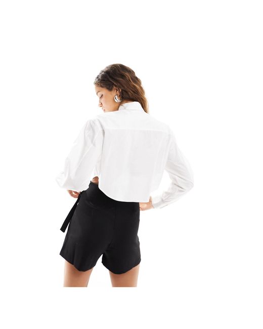 Chemise courte à manches longues et étiquette tissée Calvin Klein en coloris White