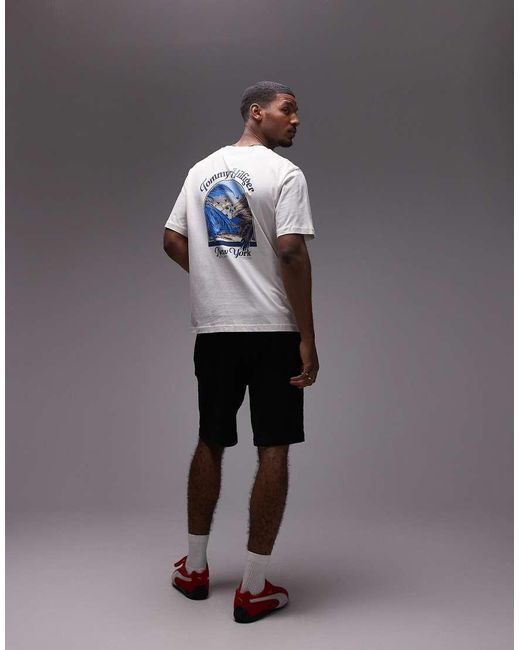 Camiseta Blanco Hueso Con Estampado Gráfico Veraniego En La Espalda De Tommy Hilfiger de hombre de color Blue
