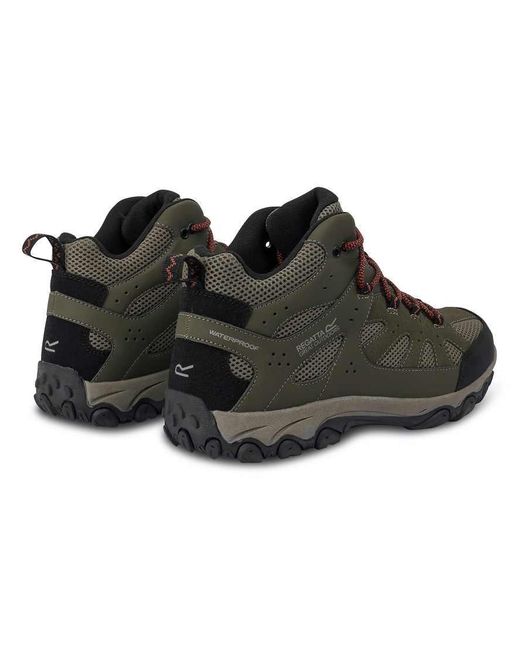 Regatta Brown Edgepoint Iv Mid Walking Boots for men