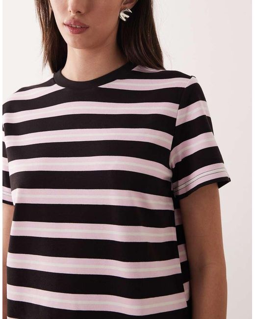 Mango Brown Classic T-Shirt