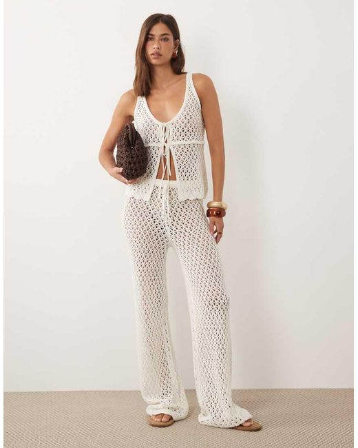 4th & Reckless Natural Cotton Blend Crochet Tie Split Front Beach Top