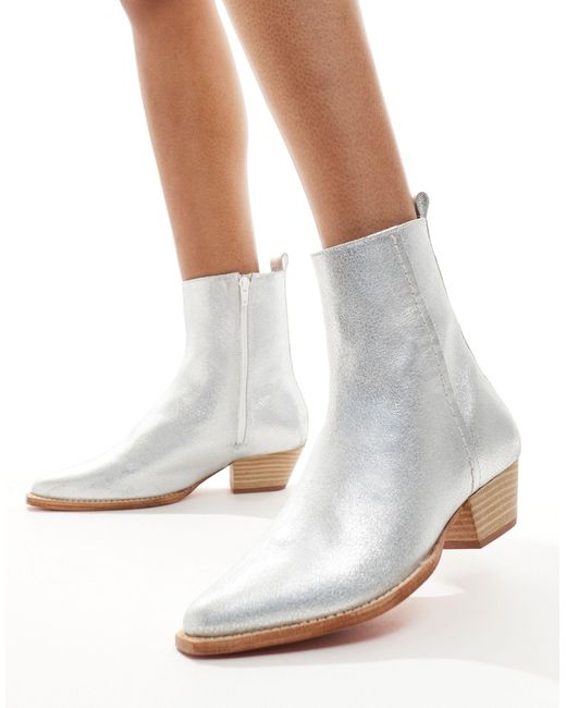 Free People White Bowers Leather Western Ankle Boots