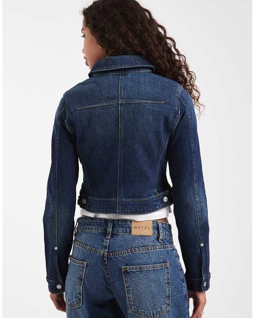 Levi's Blue Fitted Denim Trucker Jacket