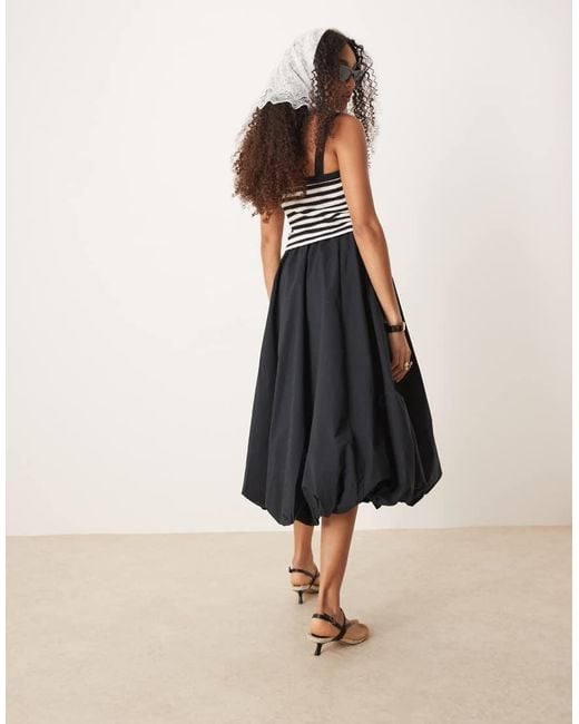 Abercrombie & Fitch Natural High Rise Bubble Maxi Skirt