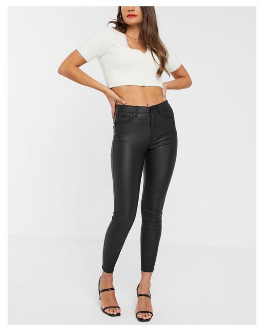 Stradivarius Push Up Coated Jeans in Black | Lyst Australia