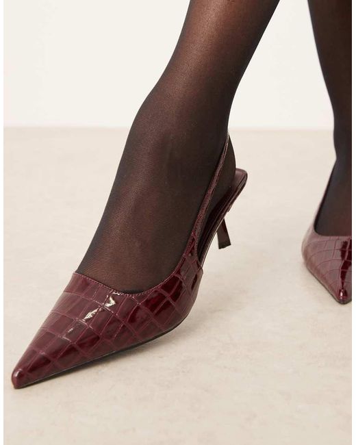 Zapatos Burdeos Efecto Piel De Cocodrilo Destalonados De Tacón Bajo De Charol Laura De -Rojo Raid de color Natural