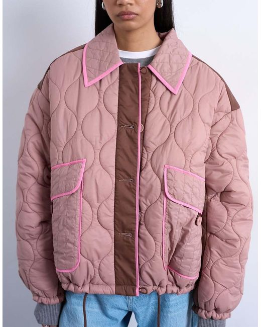 Camicia Giacca Trapuntata Rosa Con Motivo Patchwork E Profili A Contrasto di TOPSHOP in Purple