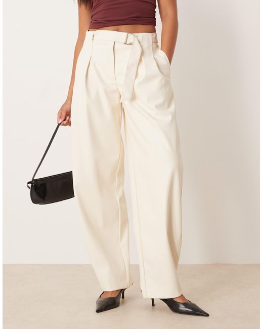 ASOS White – plissierte barrel-leg-hose aus kunstleder
