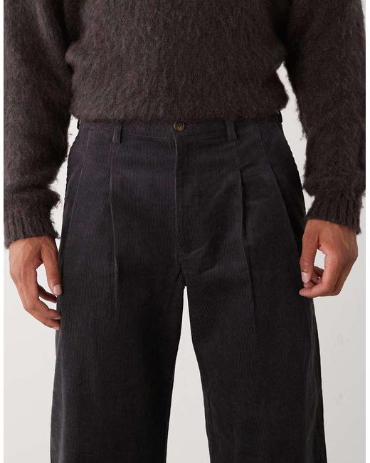 Prohibited Black Straight Leg Double Pleated baggy Trousers for men
