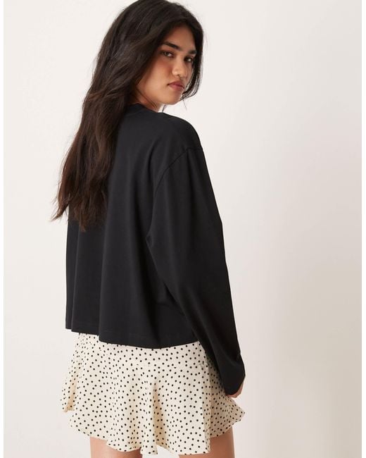 ASOS Black Long Sleeve Boxy Cropped T-shirt