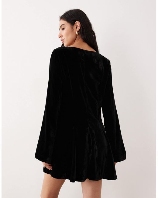 Linney - robe courte en velours Free People en coloris Black