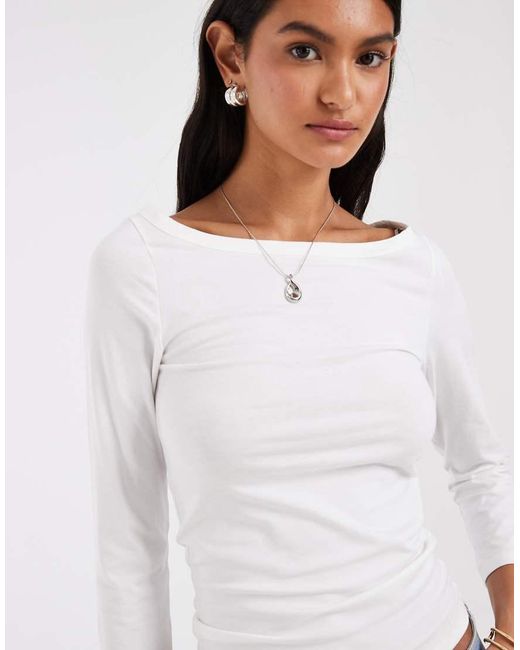 Pieces White Boat Neck 3/4 Sleeve Top