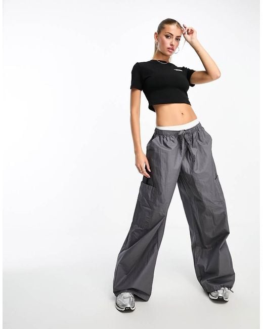 The North Face Black Simple Dome Fitted Cropped T-Shirt