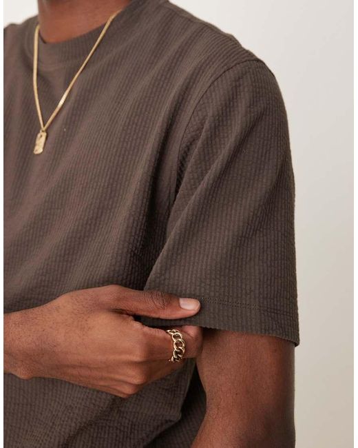 Mango Brown Regular Fit Seersucker T-Shirt for men