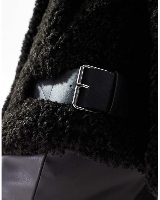 Abrigo De Estilo Casual De Piel Sintética De Forever New de color Black
