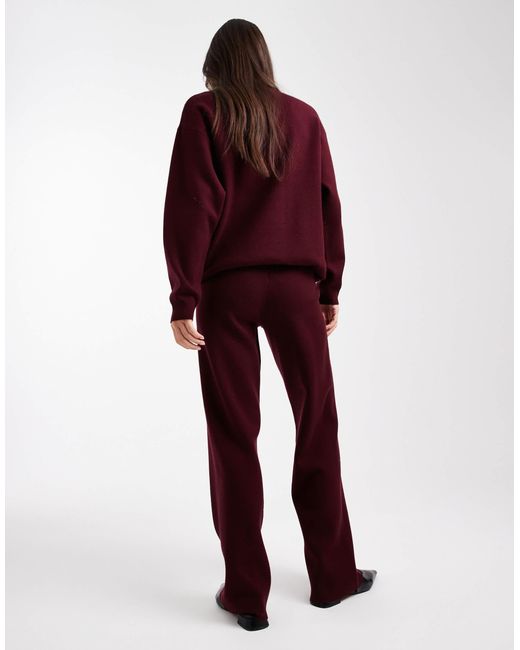 4th & Reckless Red – strickhose