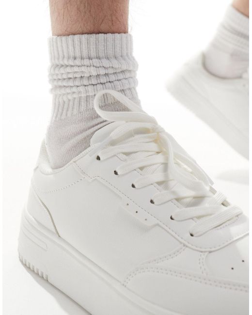 Sneakers bianche con suola spessa scolpita di Pull&Bear in White da Uomo
