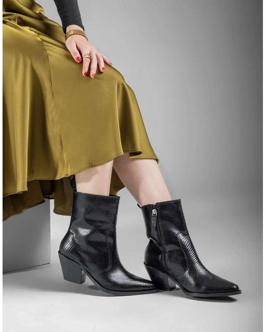 OFF THE HOOK Black Bridge Viper-Print Leather Block Heel Ankle Boots